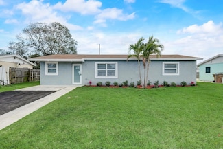 520 SW 13th Place, Deerfield Beach, FL 33441