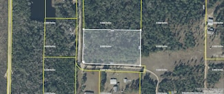 2569 Schmidt Ln, Chipley, FL 32428