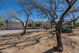 11242 E Stampede Place, Tucson, AZ 85749