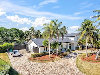 7501 SW 174th St, Palmetto Bay, FL 33157