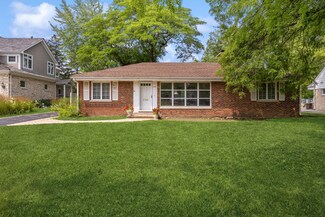 1510 Kaywood Ln, Glenview, IL 60025
