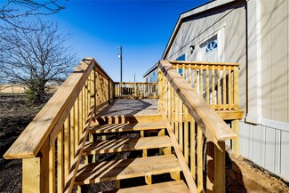 112 Lunn Dr, Decatur, TX 76234