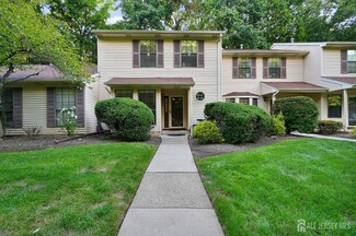 1202 Timber Oaks Rd, Edison, NJ 08820