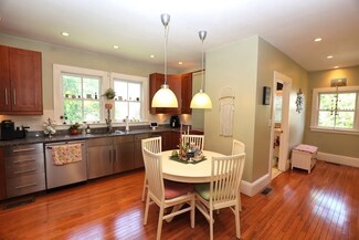 444 Andover St, Lowell, MA 01852