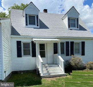 2076 Lighthouse View Dr, Heathsville, VA 22473
