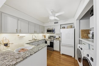 133 Woodmere Square NW, Atlanta, GA 30327