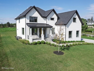 8302 Pleasant View Ave, Willow Springs, IL 60480