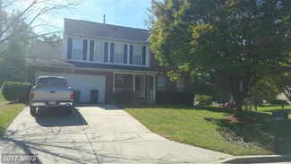 10100 Summershade Ln, Springdale, MD 20774