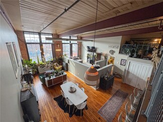 685 Social St Unit 310, Woonsocket, RI 02895