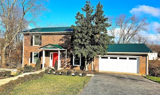 2413 Stonebridge Ln, Bowling Green, KY 42101