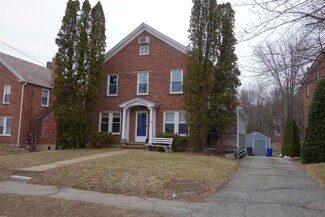 39 Porter St, Manchester, NH 03103