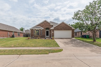 106 Coyote Run, Waxahachie, TX 75165