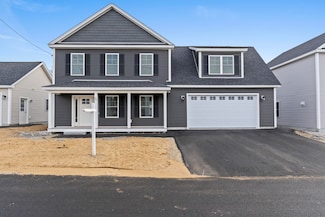 37 Enterprise Dr, Brunswick, ME 04011