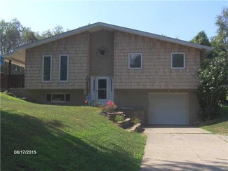 47 Tenan St, Burgettstown, PA 15021
