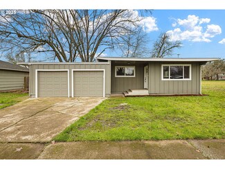 615 E 34th Ave, Eugene, OR 97405