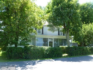 9195 Sporting Hill Rd, Orrstown, PA 17244