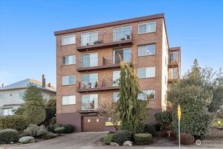 2619 Rucker Ave Unit 9, Everett, WA 98201