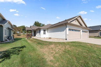 4310 Banar Ave SW, Cedar Rapids, IA 52404