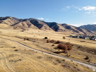 1122 E 100 S Unit 217, Hyde Park, UT 84318