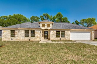 8007 Leigh Ann Dr, Dallas, TX 75232