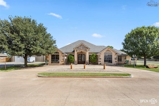 2 Harley Ct Unit 8 Harley Ct., Iowa Park, TX 76367