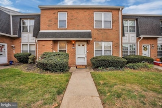 2034 Harbour Dr Unit 2034, Palmyra, NJ 08065