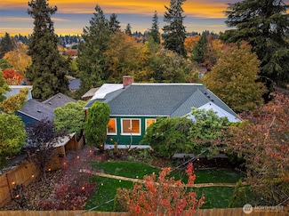 6833 47th Ave NE, Seattle, WA 98115