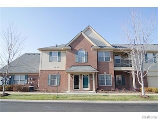 11694 Farmington Rd Unit 4, Livonia, MI 48150