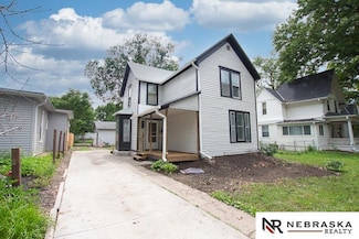 1801 Euclid Ave, Lincoln, NE 68502