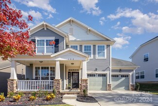 122 Tulip Dr, Mooresville, NC 28117