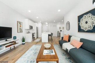 803 South Ave Unit 322, Plainfield, NJ 07062