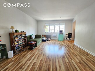 298 Ainslie St Unit 2, Brooklyn, NY 11211