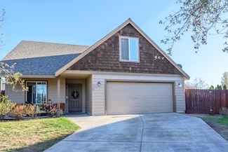 1113 NW 22nd Place, Redmond, OR 97756