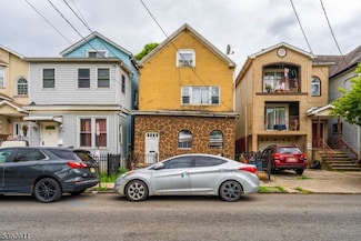 159 2nd St, Elizabethport, NJ 07206