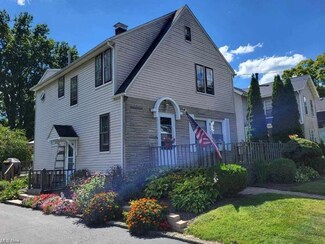 817 W Park Ave, Niles, OH 44446