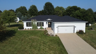 129 Wright Dr, Utica, IL 61373