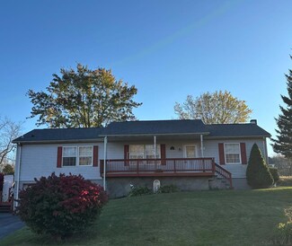 1211 Krayn Rd, Windber, PA 15963