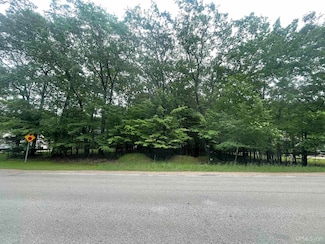 7772 Tipperary Rd, Gladstone, MI 49837