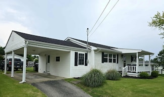 22 Bellefonte Rd, Russell, KY 41169
