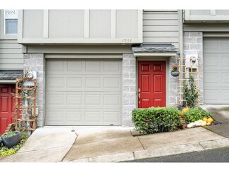 4934 SW 1st Ave, Portland, OR 97239