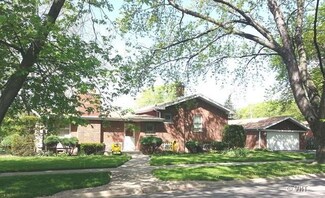 812 Willow Dr, Chicago Heights, IL 60411