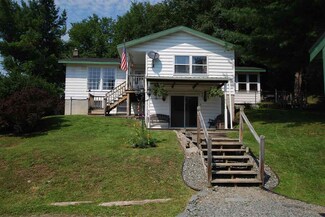 3300 Route 30 N, Poultney, VT 05764