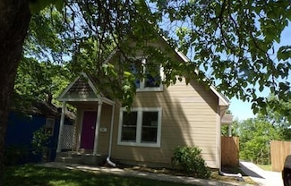 3006 Jarboe St, Kansas City, MO 64108