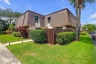 2552 NW 99th Ave, Coral Springs, FL 33065