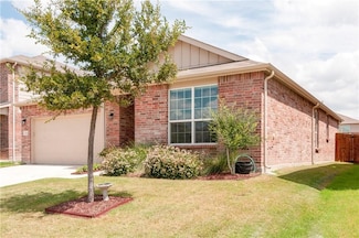7704 Shorthorn Way, Fort Worth, TX 76131