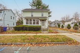 97 Oklahoma St, Springfield, MA 01104