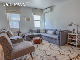 65 S 4th St Unit 2, Brooklyn, NY 11211