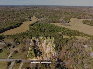 146 Spring Lake Rd, Gaffney, SC 29340