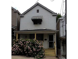 905 5th St, Mc Kees Rocks, PA 15136
