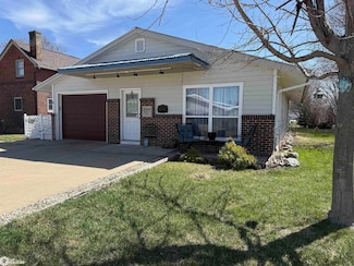 2209 Washington Ave, Iowa Falls, IA 50126